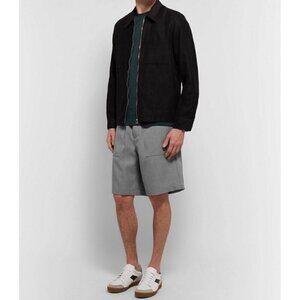 Ami Paris Elastic waist wool fabric bermuda short, Gray, Size 44 M51